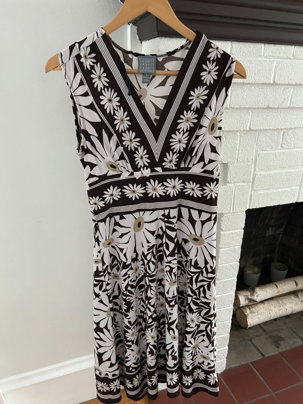 Rabbit Rabbit Rabbit Sleeveless Floral Dress Size 6